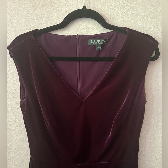 Ralph Lauren Floral Lace-Inset Velvet Knee-Length Dress - Picture 6 of 9